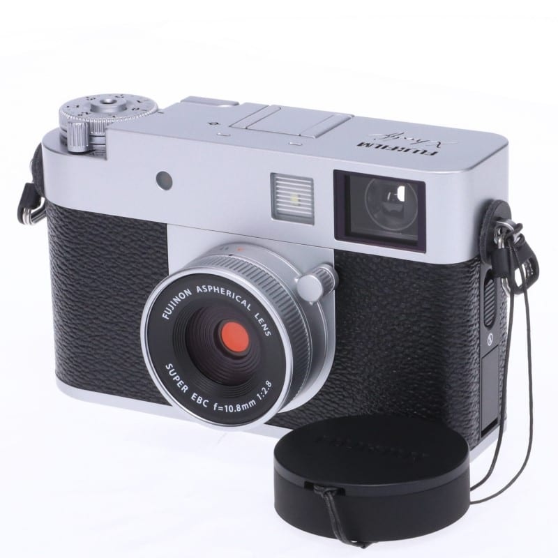 X half (FUJIFILM X-HF1) シルバー