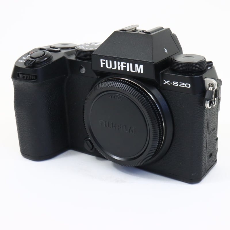 FUJIFILM X-S20 ボディ