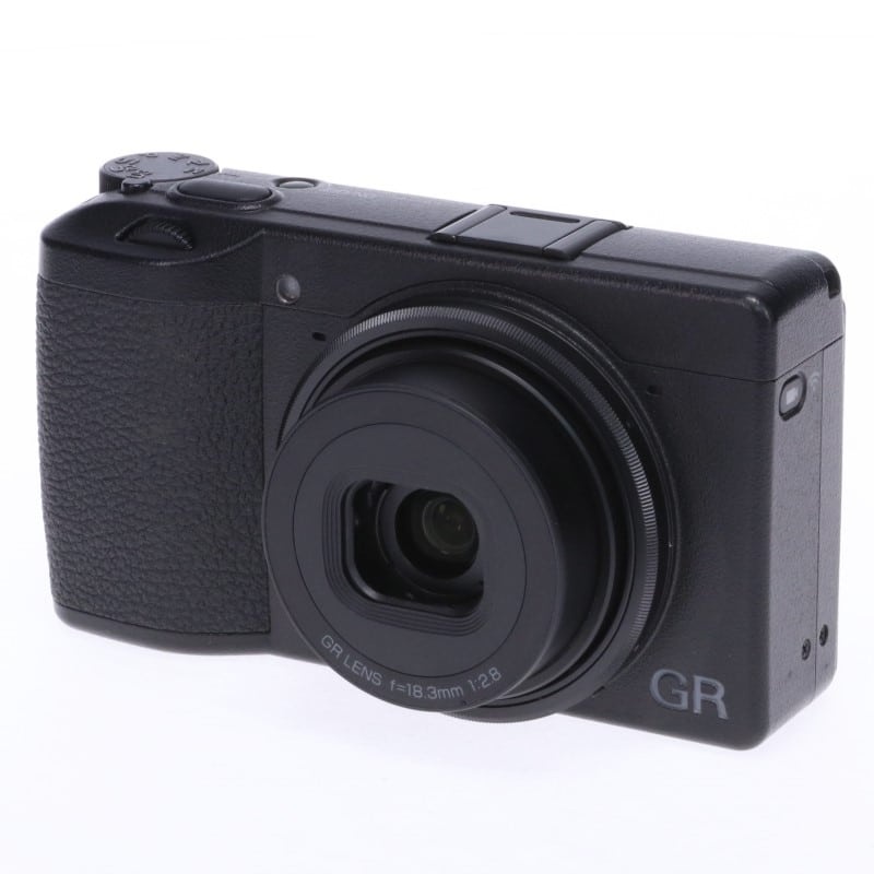 RICOH GR III