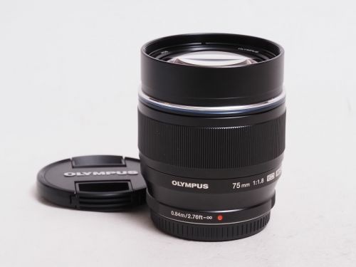 M.ZUIKO D 75mm F1.8 ブラック 【中古】(L:425)