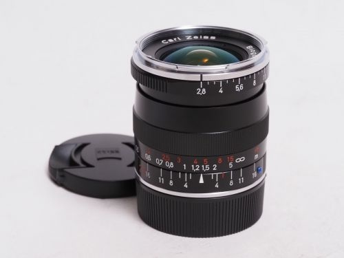 BiogonT* 21mm F2.8 ZM ブラック 【中古】(L:010)