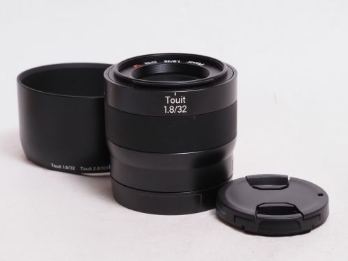 Touit 32mm F1.8 ソニーE用  【中古】(L:264)