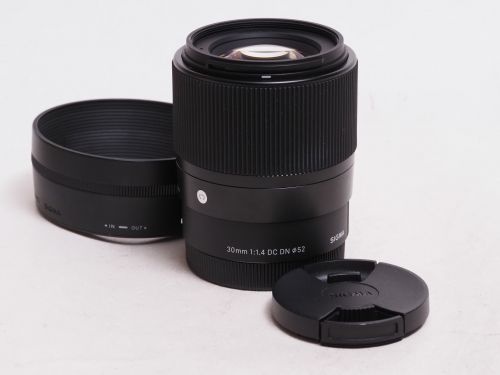 C 30mm F1.4 DC DN ソニーE用 【中古】(L:451)