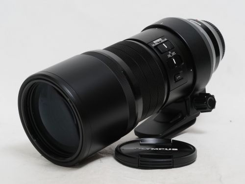 M.ZUIKO D 300mm F4 IS PRO 【中古】(L:800)