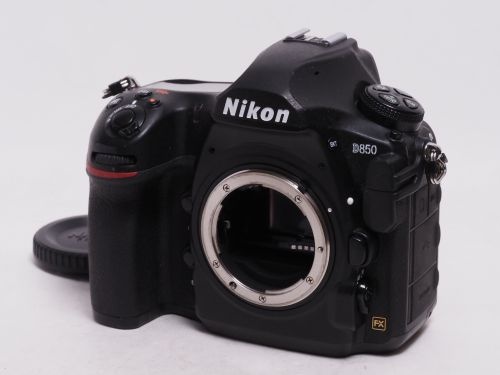 D850 ボディ 【中古】(B:427)