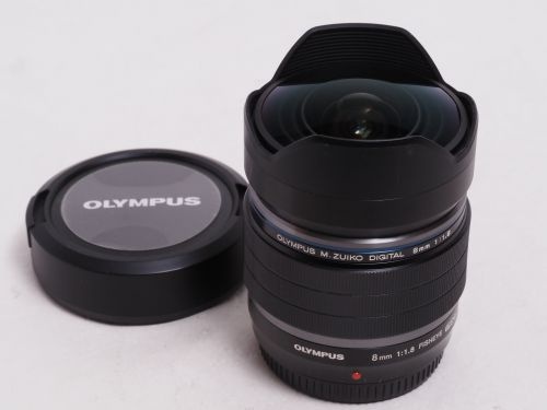 M.ZUIKO DIGITAL 8mm F1.8 PRO 【中古】(L:500)