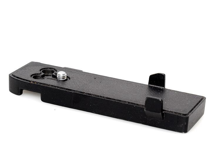 AH-3 三脚アダプター