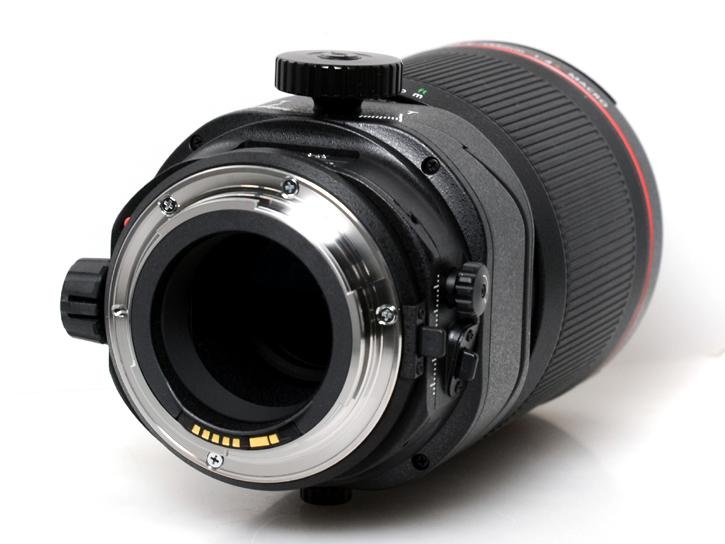 TS-E135mm F4Lマクロ