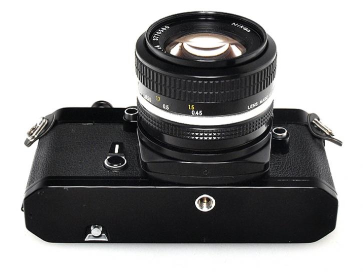 ニコマート EL ブラック ニッコール50mmF1.4