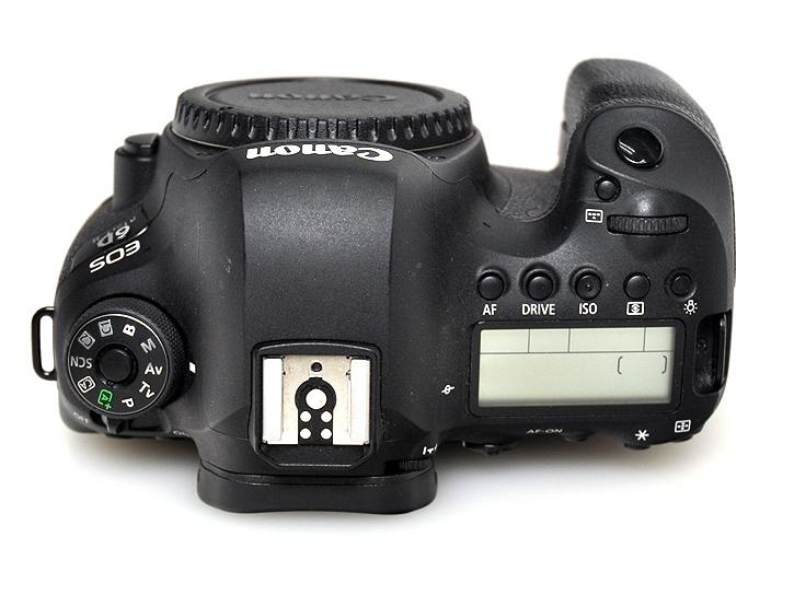 EOS 6D Mark II ボディ