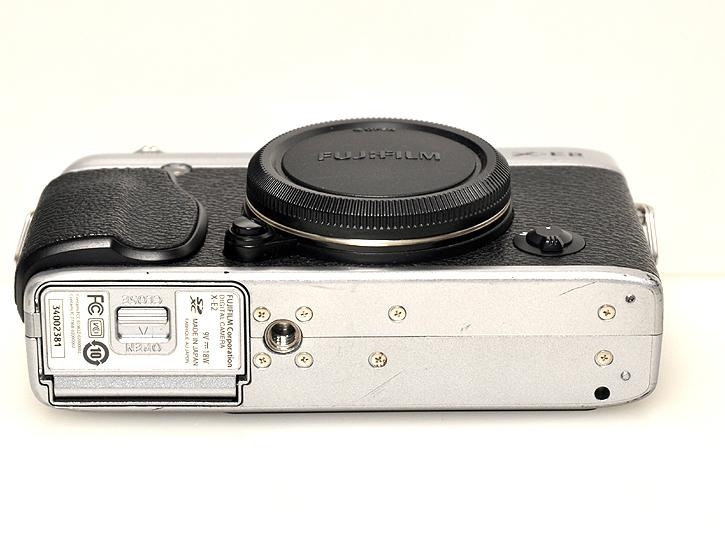 FUJIFILM X-E2 ボディ [シルバー]