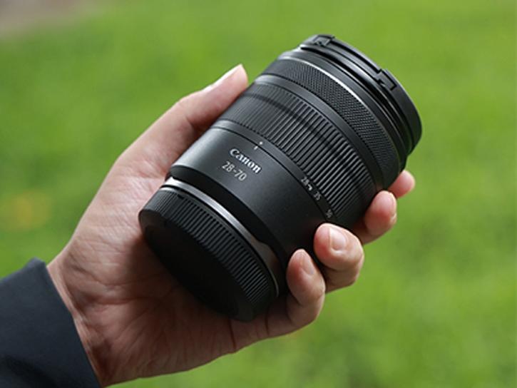 RF28-70mm F2.8 IS STM 新品