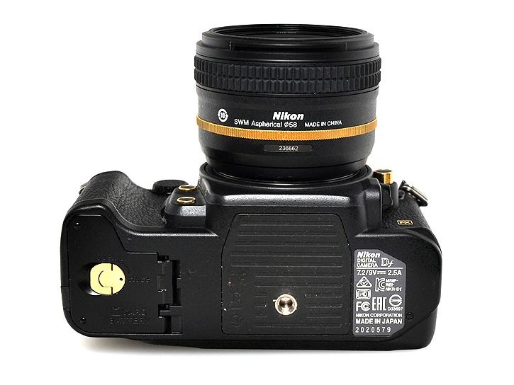 Df 50mm f/1.8G Special Gold Edition キット