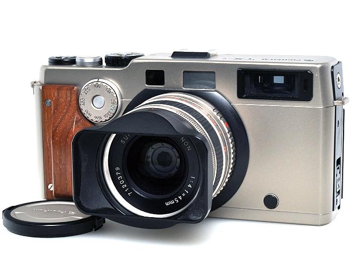 TX-1 45mm F4