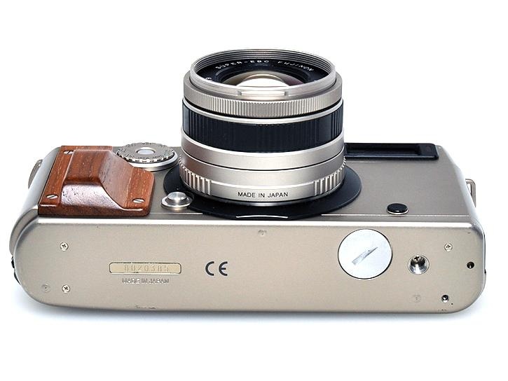 TX-1 45mm F4