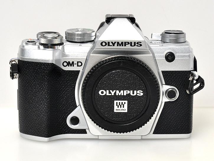 OM-D E-M5 Mark IIIボディ シルバー