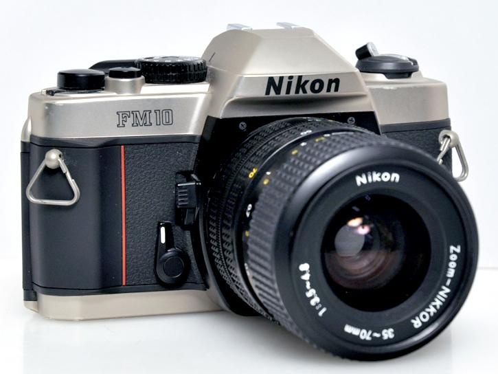 FM10 Aiズームニッコール35-70mmF3.5-4.8S付 標準セット