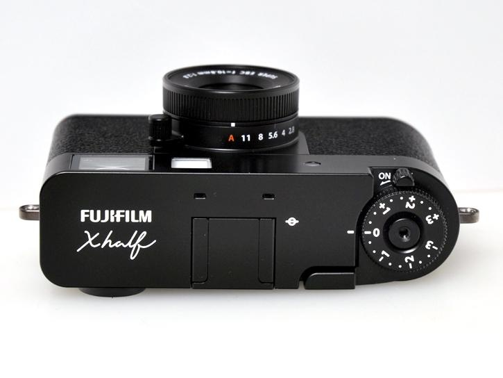 FUJIFILM X-HF1 ブラック