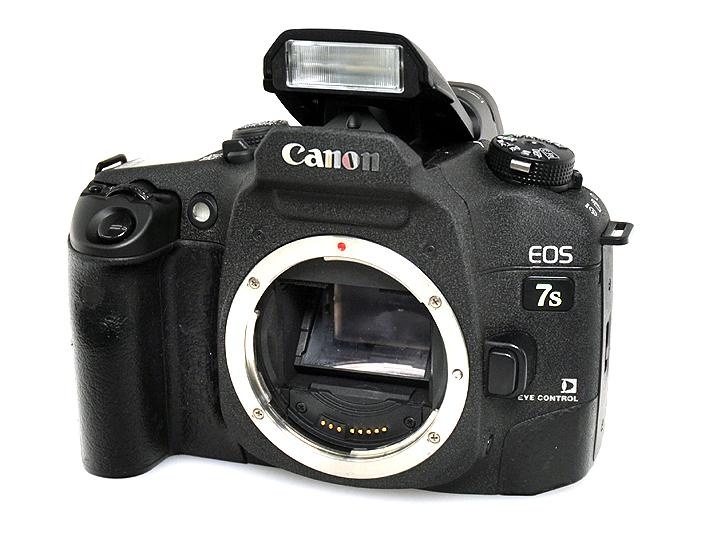 EOS 7S