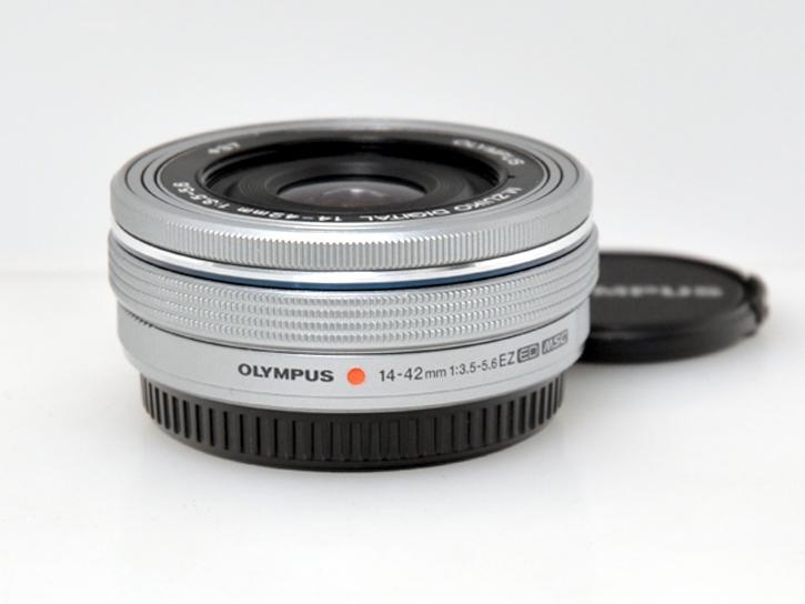 M.ZUIKO DIGITAL ED 14-42mm F3.5-5.6 EZ 