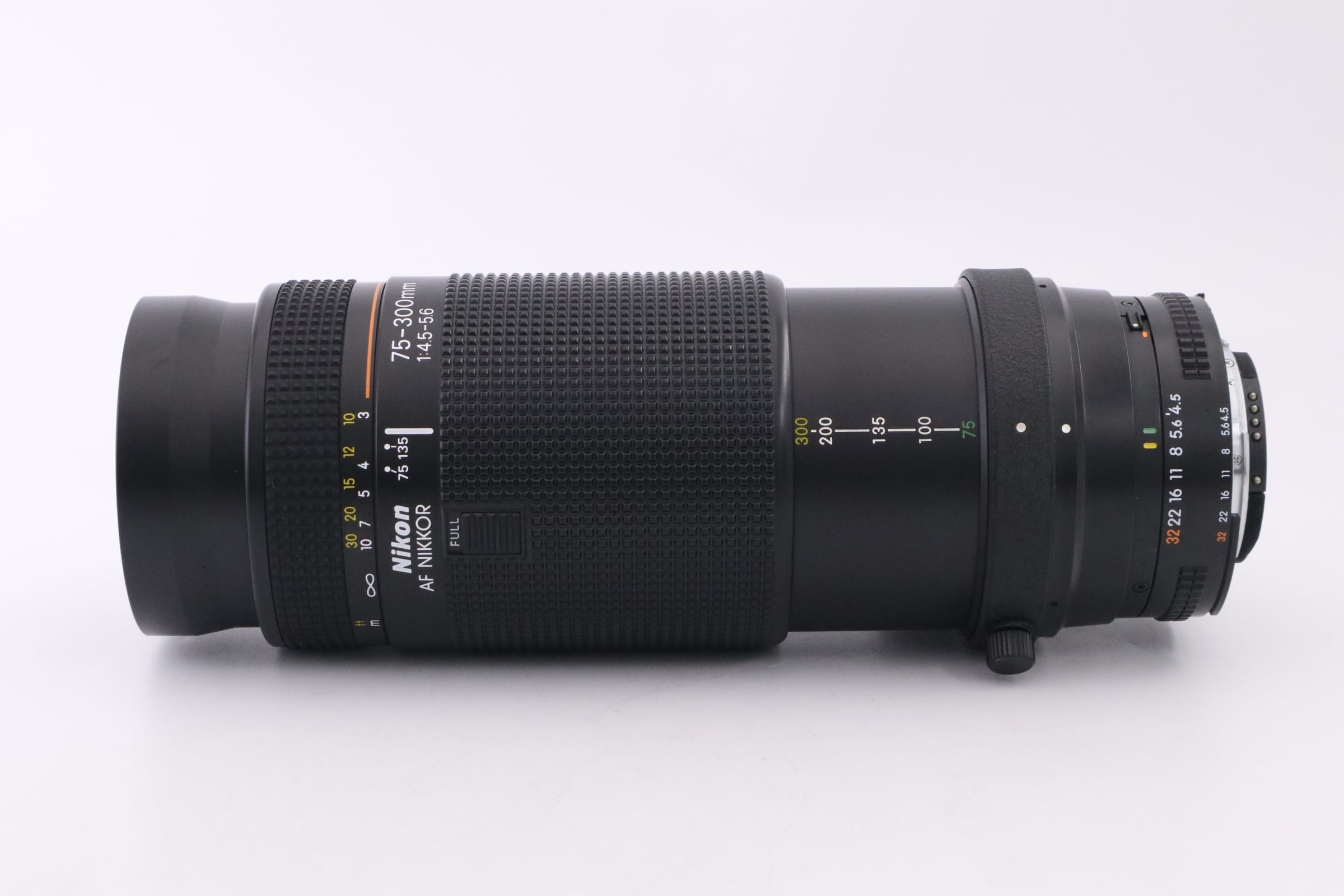 Nikon AF 75-300mm f4.5-5.6 f05506