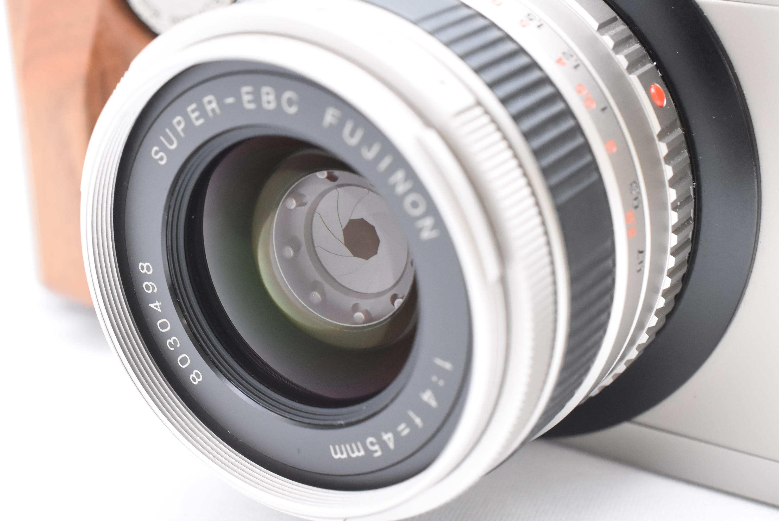 TX-1 シルバーボディ  + Super-EBC Fujinon フジノン 45mm F/4 レンズ