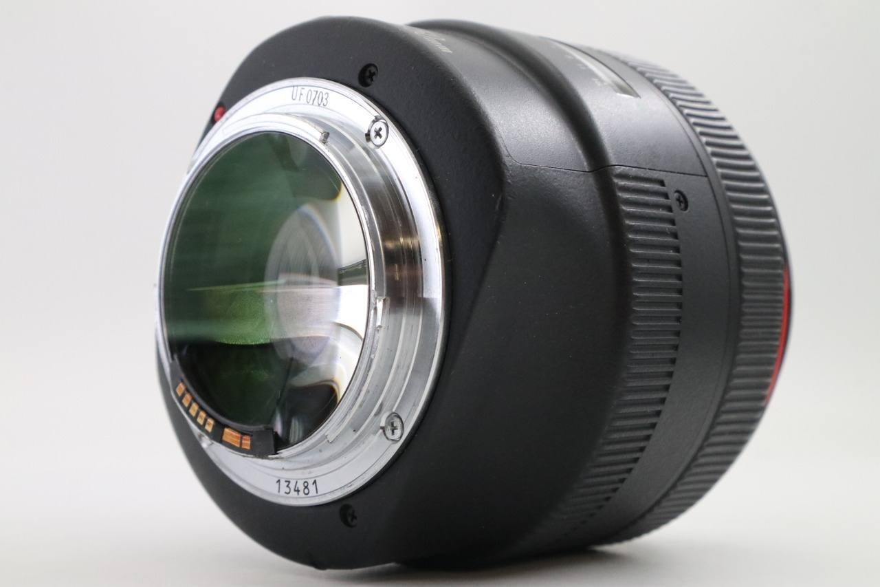 EF 50mm F/1.0 L ULTRASONIC USM AF