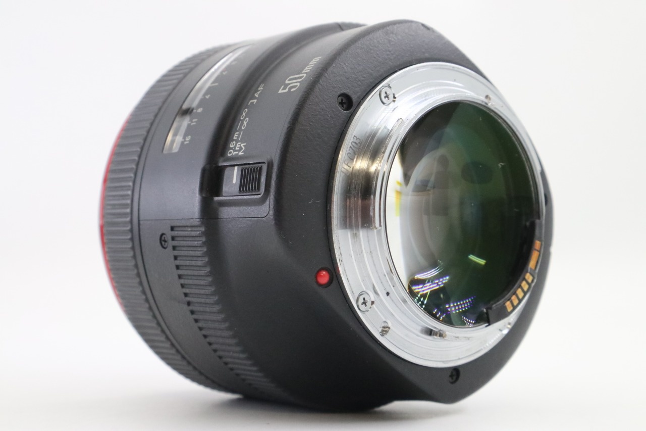 EF 50mm F/1.0 L ULTRASONIC USM AF