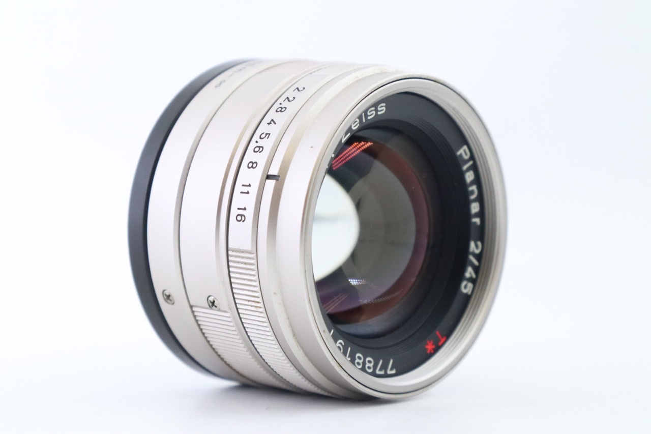 Carl Zeiss Planar 45mm F/2 T* AF