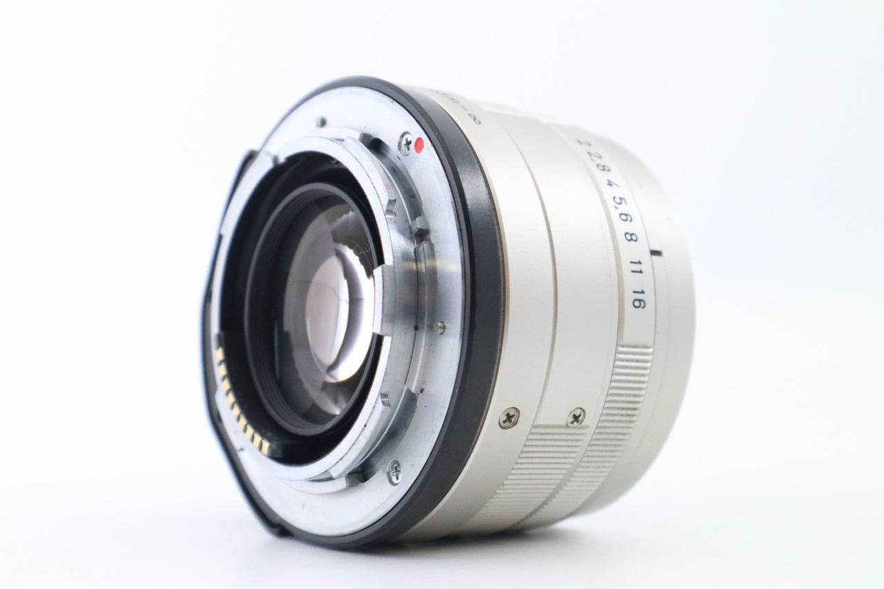 Carl Zeiss Planar 45mm F/2 T* AF