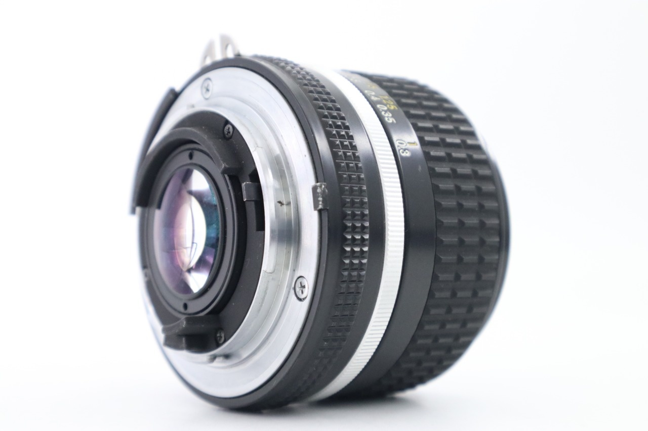 Nikon NIKKOR 24mm F/2.8 Ai-S ニコン MFレンズ