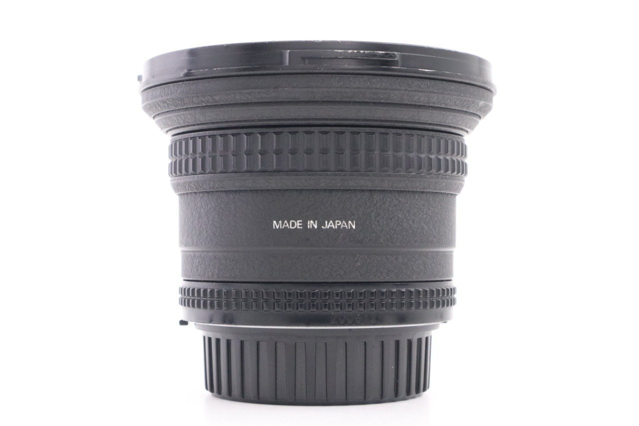 Nikon AF NIKKOR 18mm F/2.8 D
