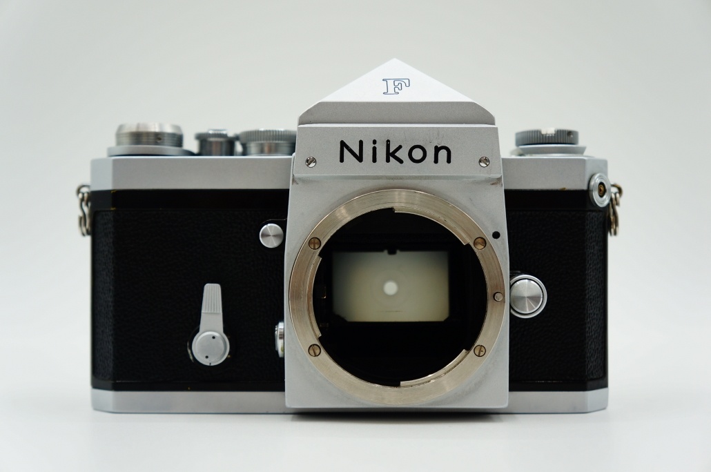 ニコン F アイレベル ボディ シルバー【中古管理番号:B2381】
