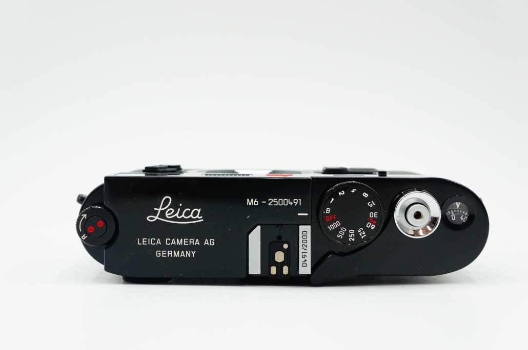 ライカ  M6 TTL（0.72）ブラックペイント ミレニアム 2000台限定 ボディ 【中古管理番号：A0330】