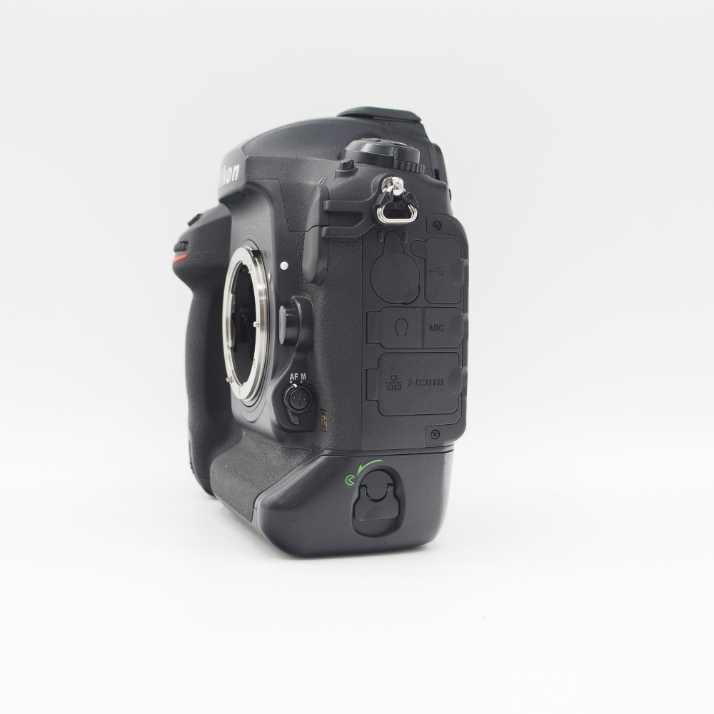 ニコン D5（CF）【中古管理番号：T0227】