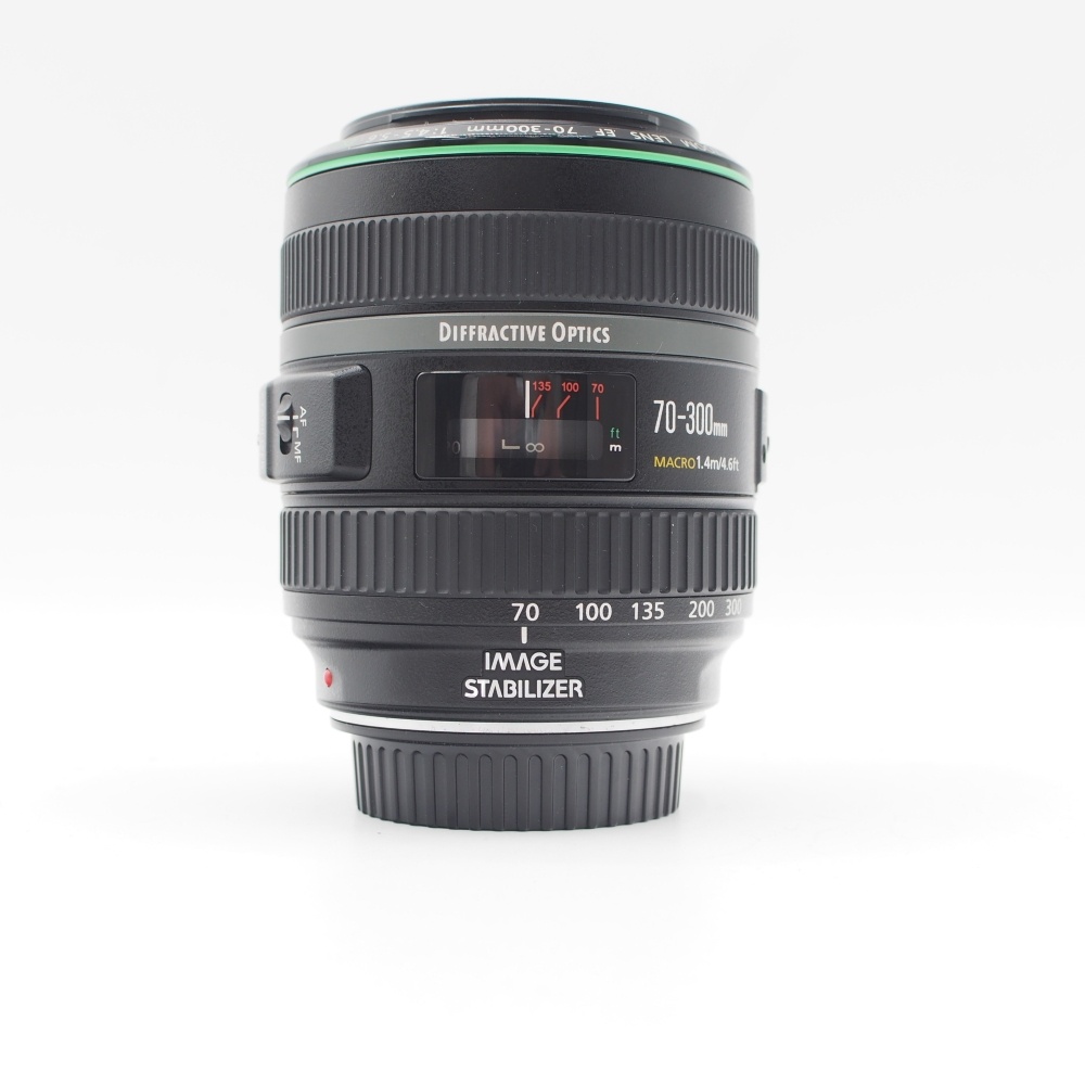 キヤノン EF70-300mm F4.5-5.6  DO IS USM【中古管理番号：T0210】