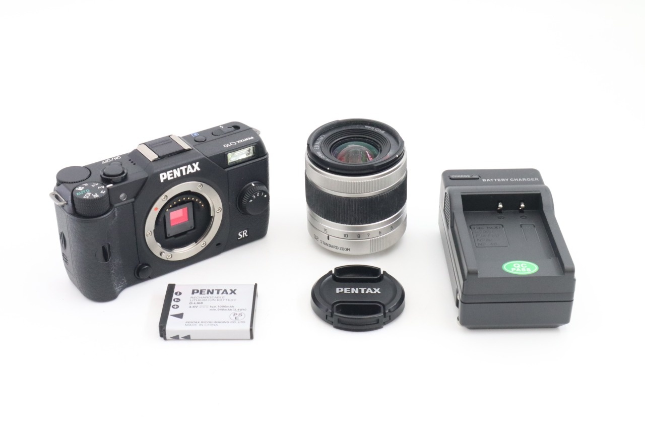 Q10 ブラックボディ ミラーレス + SMC 5-15mm F/2.8-4.5 ED AL IF レンズ