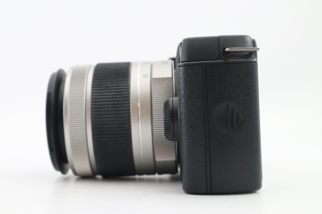 Q10 ブラックボディ ミラーレス + SMC 5-15mm F/2.8-4.5 ED AL IF レンズ