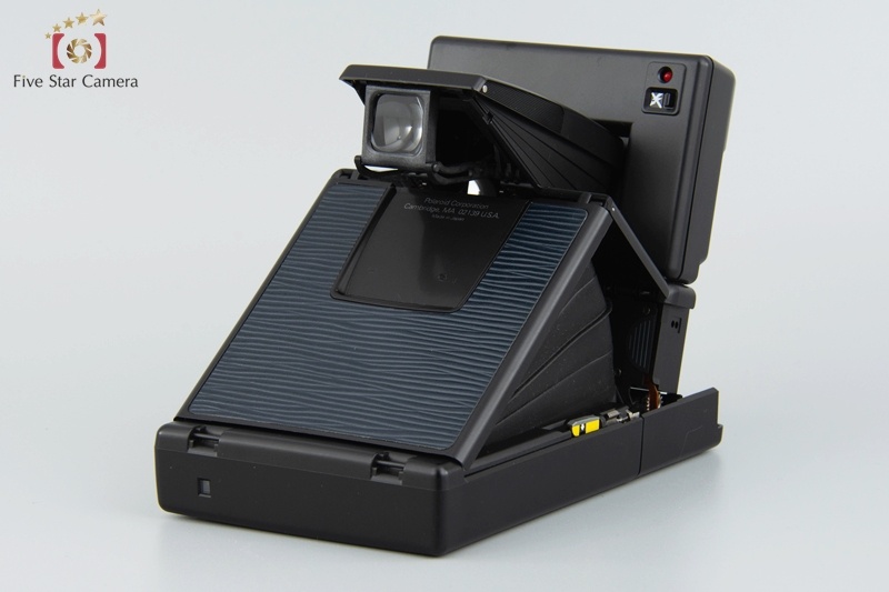 【中古】Polaroid ポラロイド 690 ラピタ限定モデル インスタントフィルムカメラ 元箱付き