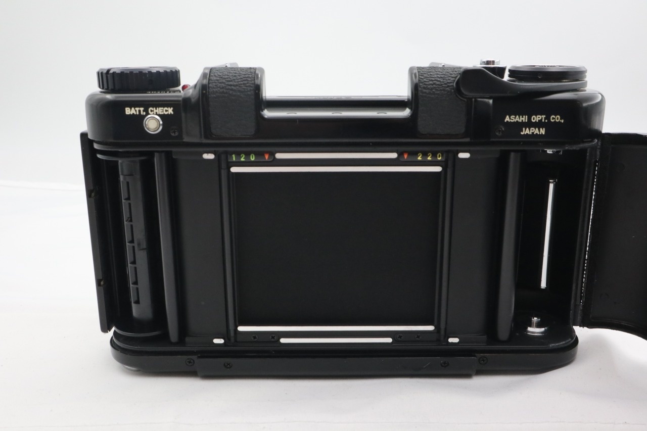 ペンタックス 6x7 TTL ブラックボディ