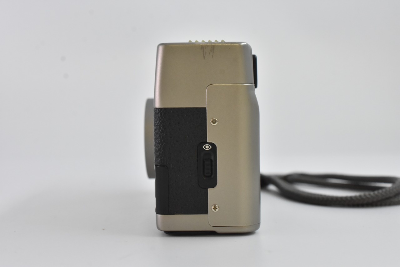ニコン 35Ti チタンシルバーボディ  ケース付き