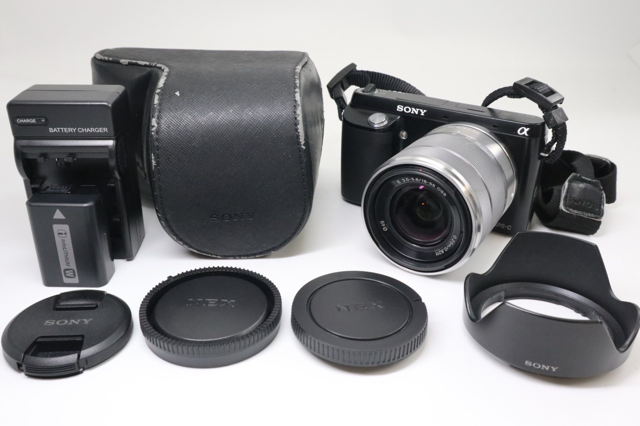 α アルファ NEX-F3 ブラックボディ ミラーレス + E 18-55mm F/3.5-5.6 OSS
