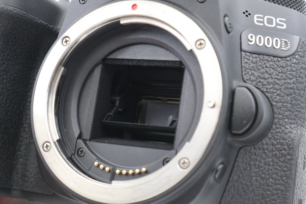 EOS 9000D ブラックボディ  元箱付き