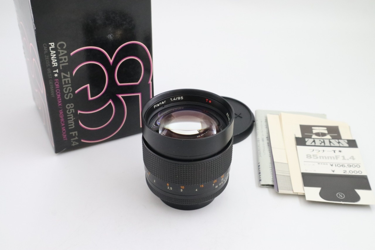 Carl Zeiss Planar F/1.4 85mm T* AEG MF  箱付き