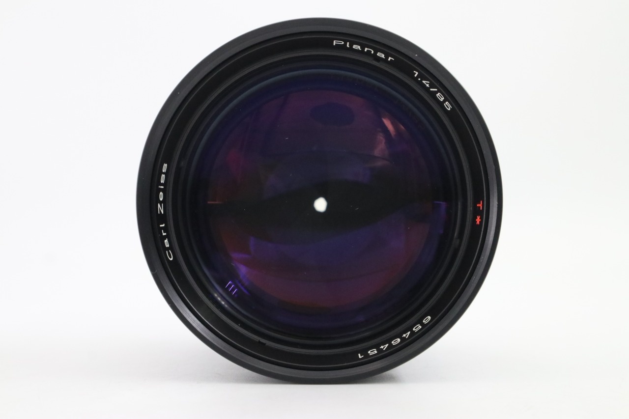 Carl Zeiss Planar F/1.4 85mm T* AEG MF  箱付き