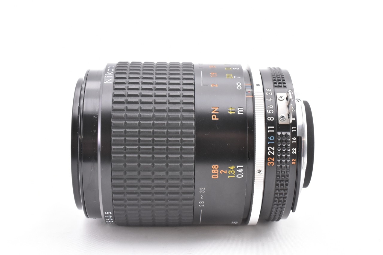 Ai-S NIKKOR 105mm F/2.8 MF