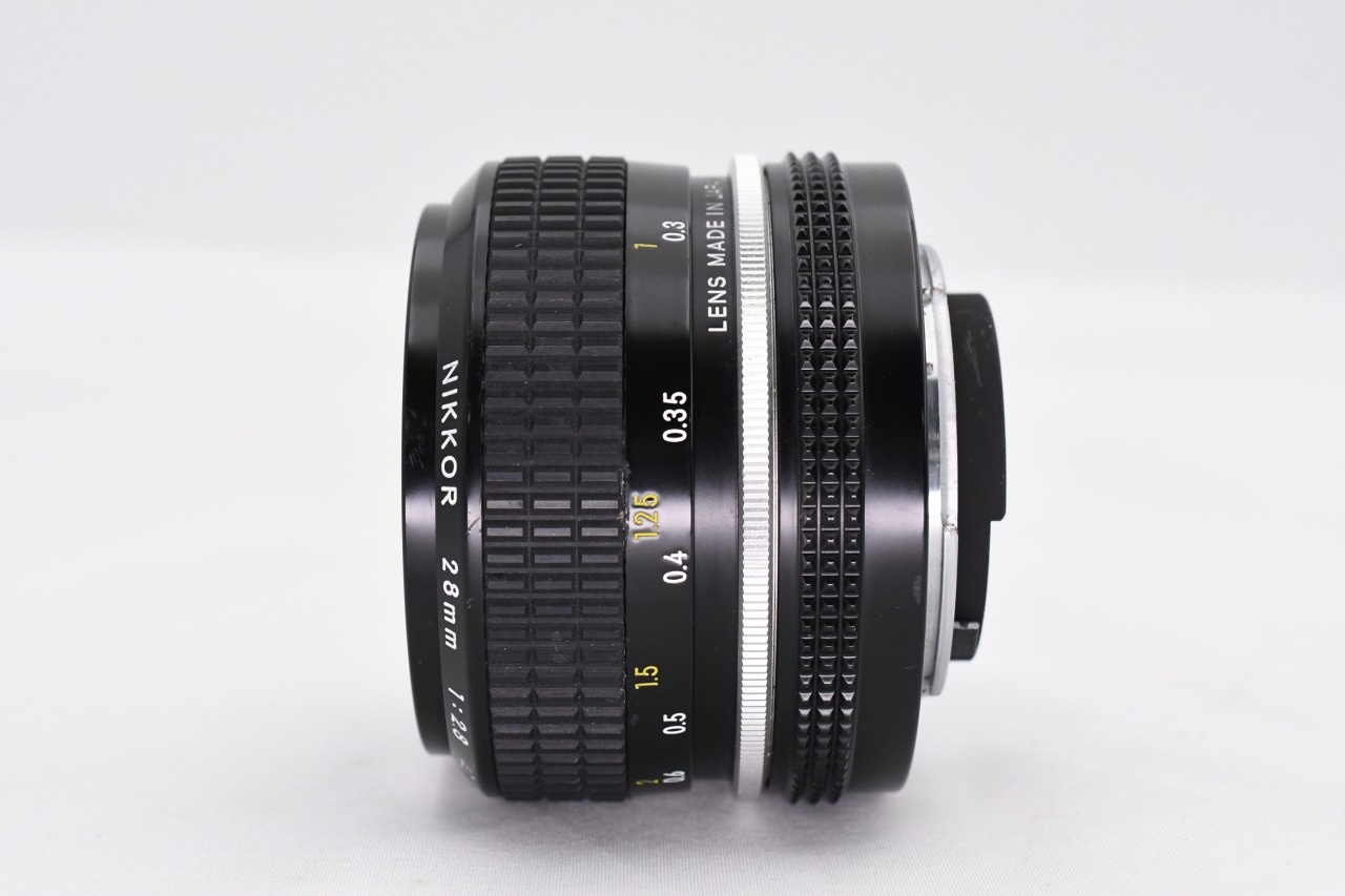 NIKKOR 28mm F/2.8 非Ai MF