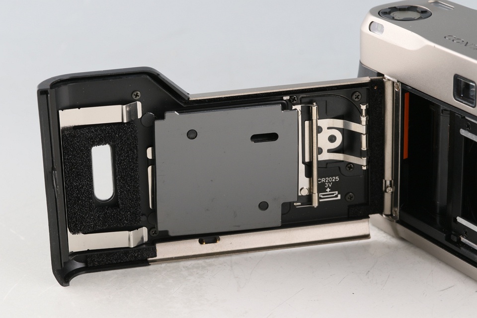 Contax T2D 35mm Point & Shoot Film Camera #50940D5