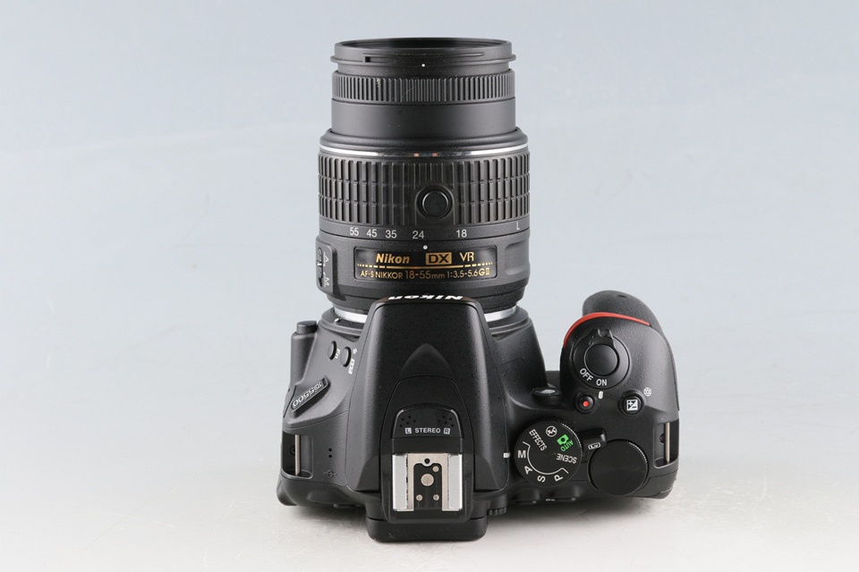 Nikon D5500 + AF-S DX Nikkor 18-55mm F/3.5-5.6G VR II Lens *Shutter Count:4775 #55671D8