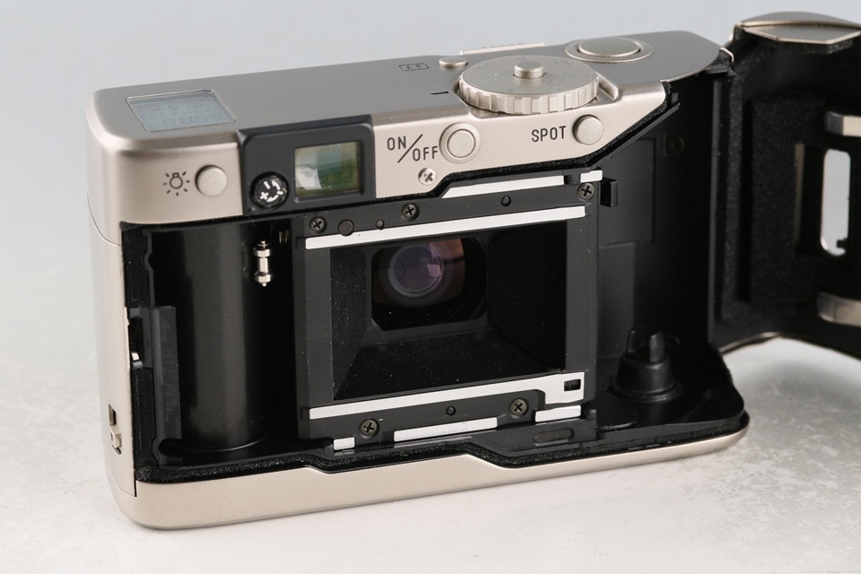 Minolta TC-1 35mm Point & Shoot Film Camera #56126D5